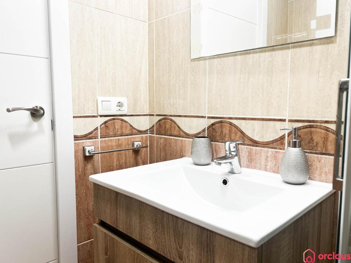 Modern Apartment In Front Of The Mediterranean Оропеса дел Мар Екстериор снимка